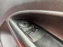 Ford Transit Connect TDCi 220 