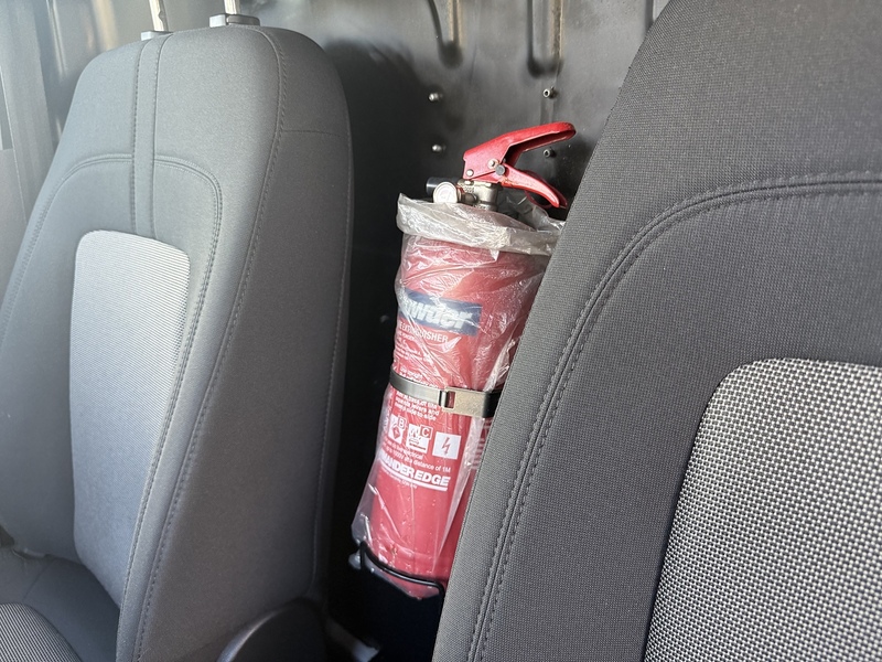 Ford 1.5 240 EcoBlue Panel Van 5dr Diesel Manual L2 Euro 6 (s/s) (100 ps)