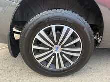 Ford Transit Custom 320 EcoBlue Trend 