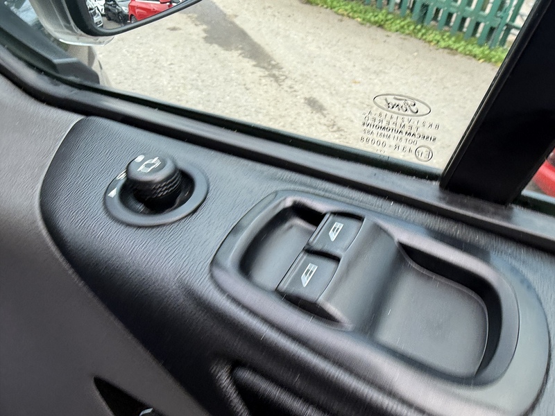 Ford 2.0 320 EcoBlue Trend Panel Van 5dr Diesel Manual L1 H1 Euro 6 (s/s) (130 ps)