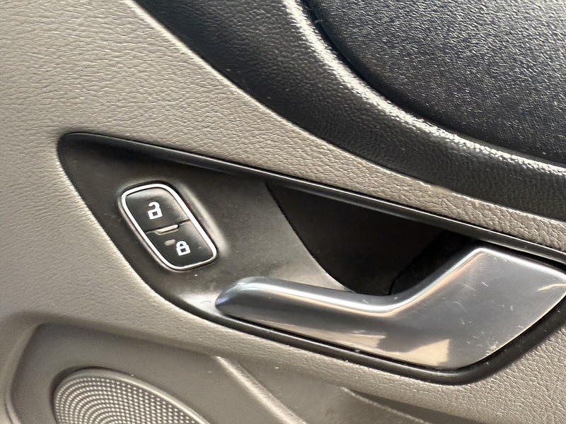 Ford 2.0 320 EcoBlue Trend Panel Van 5dr Diesel Manual L1 H1 Euro 6 (s/s) (130 ps)