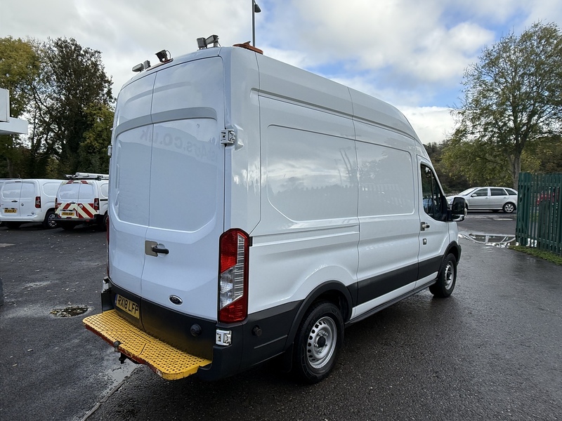 Ford 2.0 350 EcoBlue Panel Van 5dr Diesel Manual RWD L2 H3 Euro 6 (170 ps)