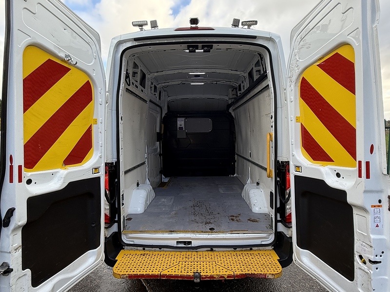 Ford 2.0 350 EcoBlue Panel Van 5dr Diesel Manual RWD L2 H3 Euro 6 (170 ps)