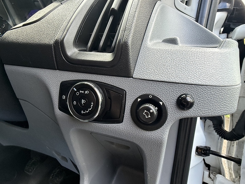 Ford 2.0 350 EcoBlue Panel Van 5dr Diesel Manual RWD L2 H3 Euro 6 (170 ps)