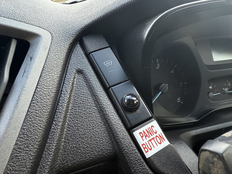 Ford 2.0 350 EcoBlue Panel Van 5dr Diesel Manual RWD L2 H3 Euro 6 (170 ps)