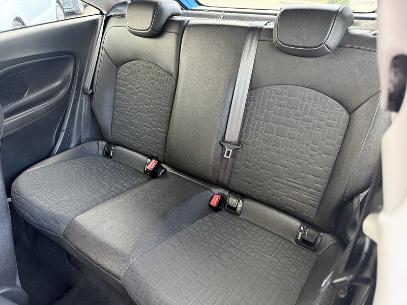 Vauxhall i ecoTEC SE Hatchback 1.4 Manual Petrol