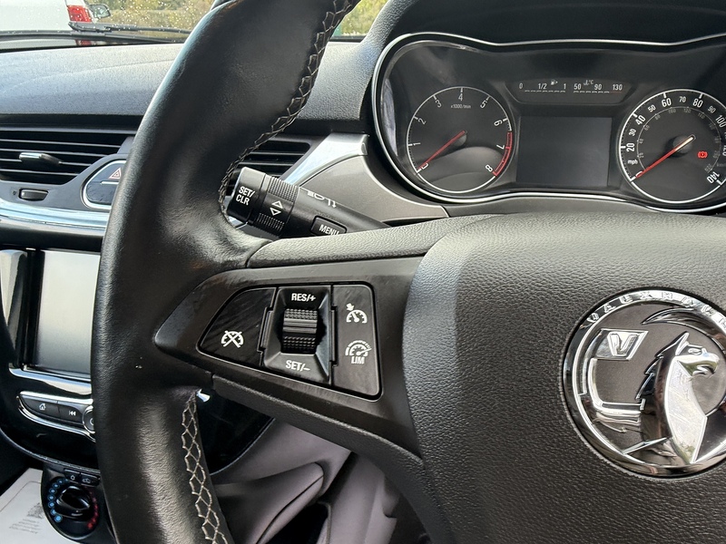 Vauxhall i ecoTEC SE Hatchback 1.4 Manual Petrol