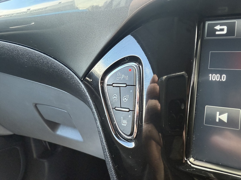 Vauxhall i ecoTEC SE Hatchback 1.4 Manual Petrol