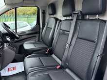 Ford Transit Custom 310 EcoBlue Sport 