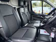 Ford Transit Custom 310 EcoBlue Sport 