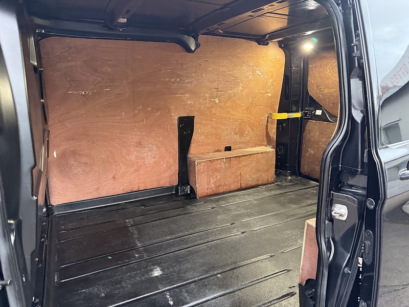 Ford 2.0 310 EcoBlue Sport Panel Van 5dr Diesel Auto L1 H1 Euro 6 (s/s) (185 ps)