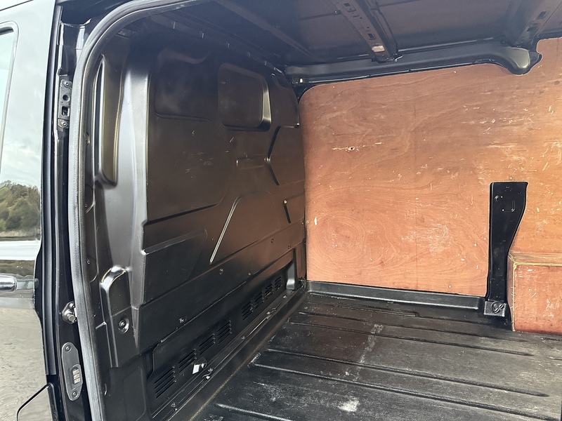 Ford 2.0 310 EcoBlue Sport Panel Van 5dr Diesel Auto L1 H1 Euro 6 (s/s) (185 ps)