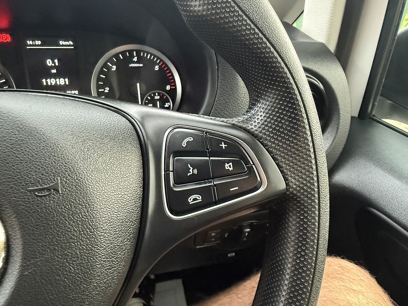 Mercedes-Benz 2.0 114 CDI Progressive Panel Van 5dr Diesel G-Tronic RWD L3 Euro 6 (s/s) (XLWB) (136 ps)