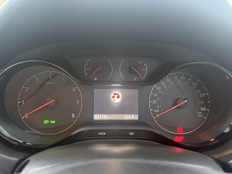 Vauxhall 1.2 Turbo SRi Nav SUV 5dr Petrol Manual Euro 6 (s/s) (130 ps)