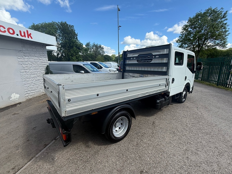 Nissan 3.0 dCi 35.13 Dropside Double Cab 4dr Diesel Manual L3 Euro 6 (130 ps)