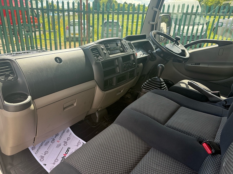 Nissan 3.0 dCi 35.13 Dropside Double Cab 4dr Diesel Manual L3 Euro 6 (130 ps)