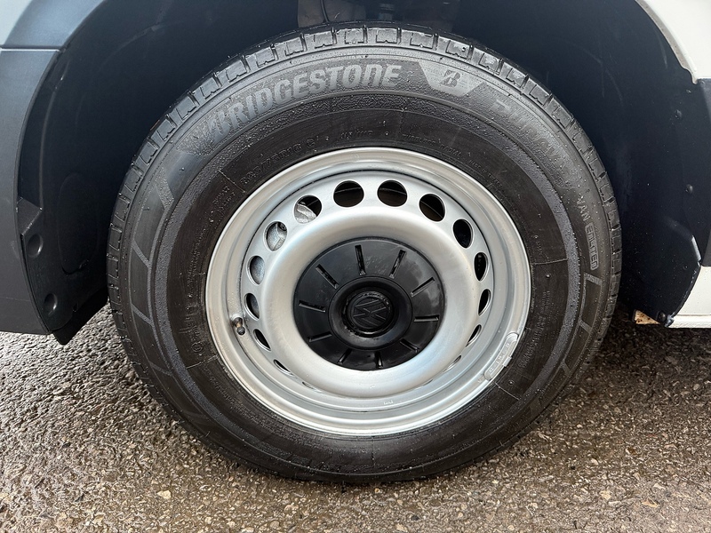 Volkswagen 2.0 TDI CR35 Startline Panel Van 5dr Diesel Manual FWD MWB High Roof Euro 6 (s/s) (102 ps)