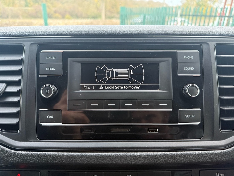 Volkswagen 2.0 TDI CR35 Startline Panel Van 5dr Diesel Manual FWD MWB High Roof Euro 6 (s/s) (102 ps)