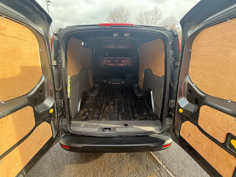 Ford 1.5 250 EcoBlue Limited Panel Van 5dr Diesel Manual L2 Euro 6 (s/s) (120 ps)