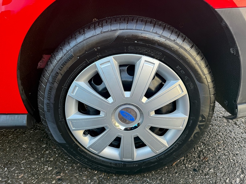 Ford TDCi 220 Panel Van 1.5 Manual Diesel