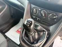 Ford Transit Connect TDCi 220 