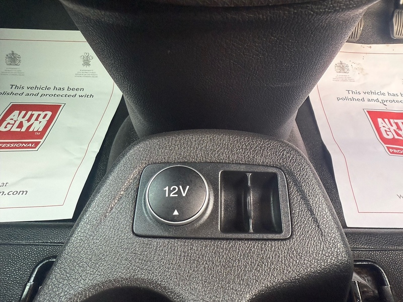 Ford TDCi 220 Panel Van 1.5 Manual Diesel