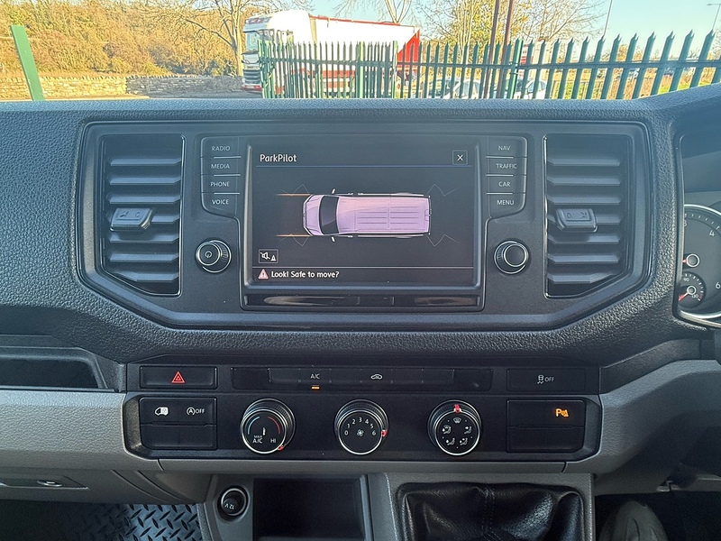 Volkswagen 2.0 TDI CR35 BlueMotion Tech Startline Panel Van 5dr Diesel Manual FWD MWB High Roof Euro 6 (s/s) (140 ps)