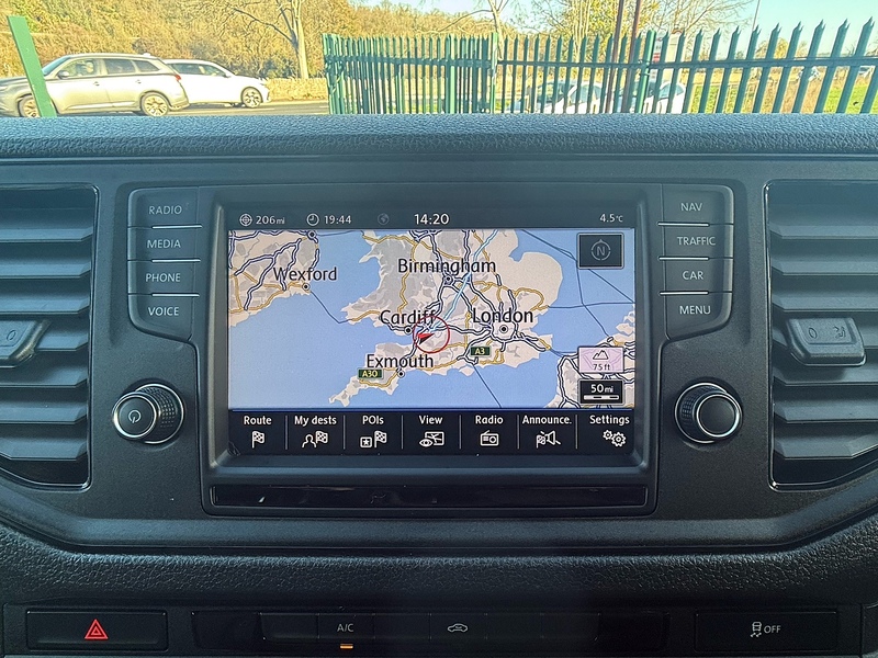 Volkswagen 2.0 TDI CR35 BlueMotion Tech Startline Panel Van 5dr Diesel Manual FWD MWB High Roof Euro 6 (s/s) (140 ps)