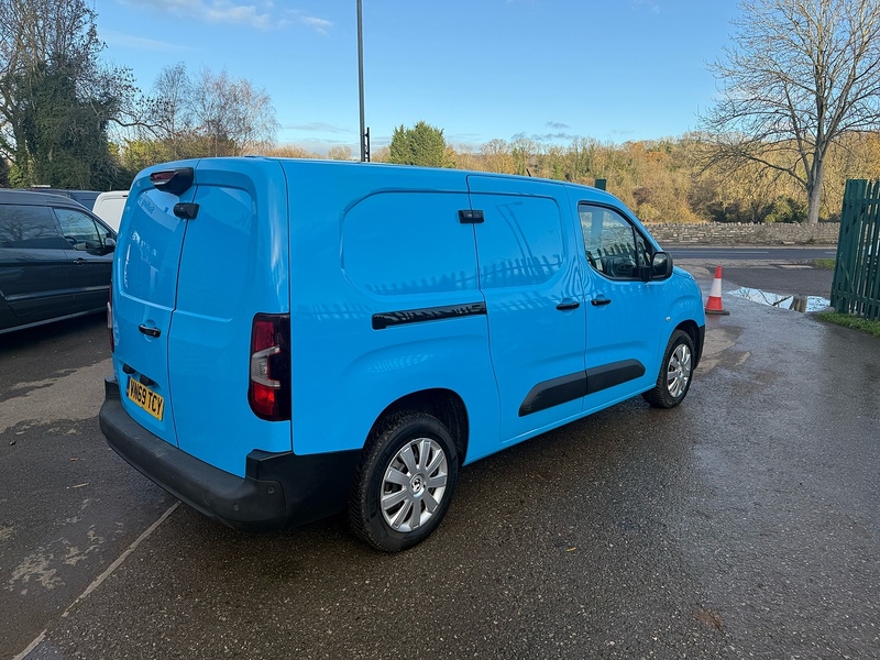 Vauxhall 1.5 Turbo D 2300 Edition Panel Van 4dr Diesel Manual L2 H1 Euro 6 (s/s) (100 ps)