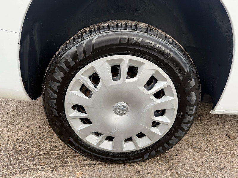 Vauxhall 1.5 Turbo D 2300 Pro Panel Van 6dr Diesel Manual L2 H1 Euro 6 (s/s) (100 ps)