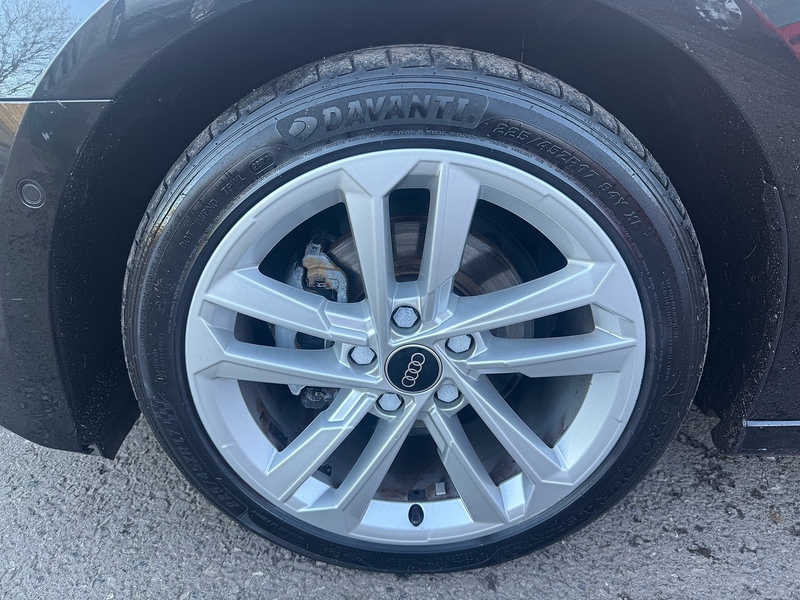 Audi 1.5 TFSI 35 Sport Sportback 5dr Petrol S Tronic Euro 6 (s/s) (150 ps)