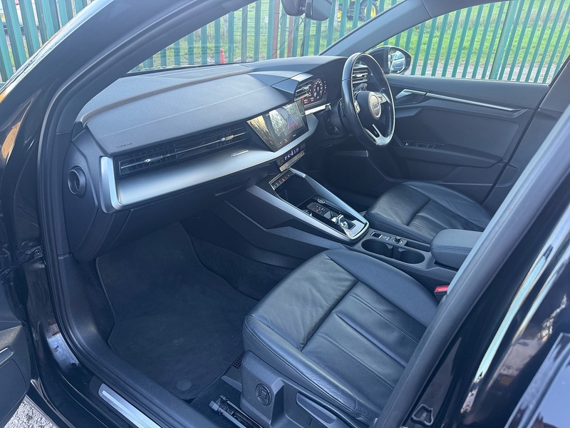 Audi 1.5 TFSI 35 Sport Sportback 5dr Petrol S Tronic Euro 6 (s/s) (150 ps)