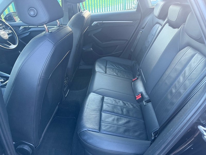 Audi 1.5 TFSI 35 Sport Sportback 5dr Petrol S Tronic Euro 6 (s/s) (150 ps)