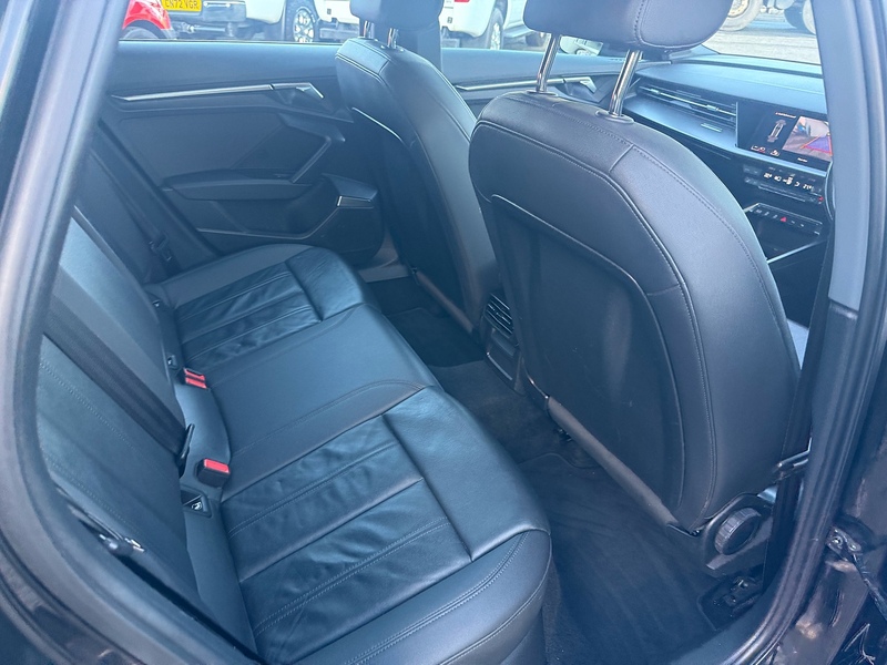 Audi 1.5 TFSI 35 Sport Sportback 5dr Petrol S Tronic Euro 6 (s/s) (150 ps)