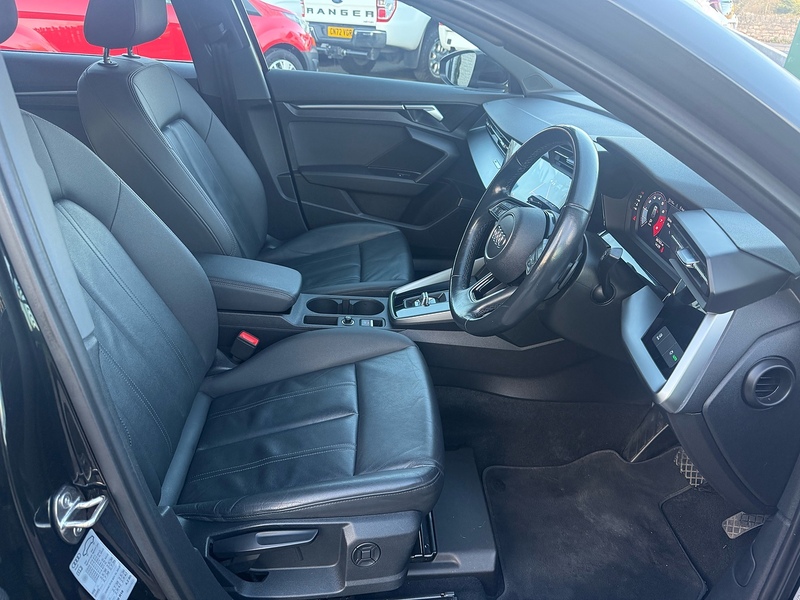 Audi 1.5 TFSI 35 Sport Sportback 5dr Petrol S Tronic Euro 6 (s/s) (150 ps)