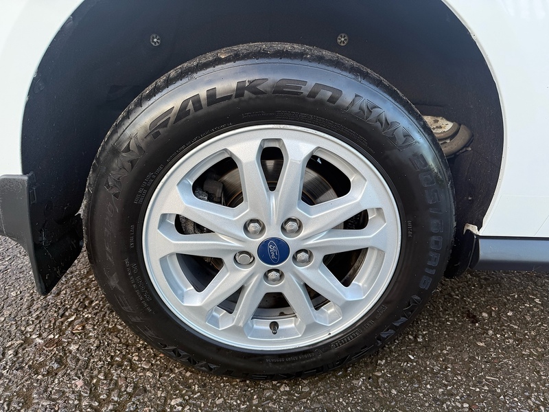 Ford 1.5 250 EcoBlue Limited Panel Van 5dr Diesel Manual L2 Euro 6 (s/s) (100 ps)