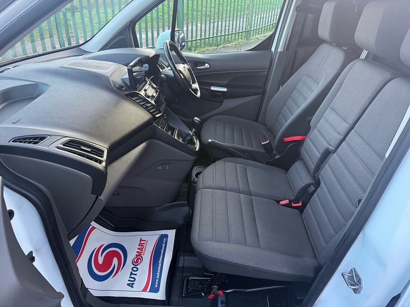 Ford 1.5 250 EcoBlue Limited Panel Van 5dr Diesel Manual L2 Euro 6 (s/s) (100 ps)