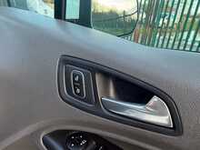 Ford Transit Connect 250 EcoBlue Limited 