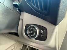 Ford Transit Connect 250 EcoBlue Limited 