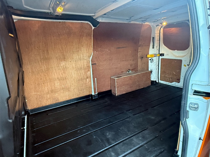 Ford 2.0 340 EcoBlue Trend Panel Van 5dr Diesel Manual L2 H1 Euro 6 (s/s) (130 ps)