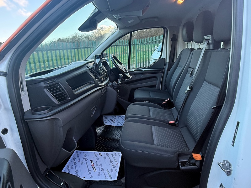 Ford 2.0 340 EcoBlue Trend Panel Van 5dr Diesel Manual L2 H1 Euro 6 (s/s) (130 ps)