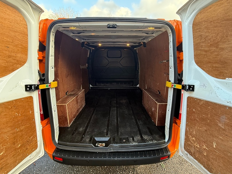 Ford 2.0 340 EcoBlue Trend Panel Van 5dr Diesel Manual L2 H1 Euro 6 (s/s) (130 ps)