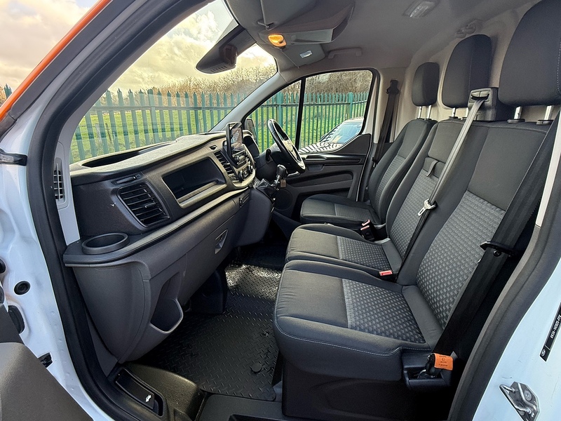 Ford 2.0 340 EcoBlue Trend Panel Van 5dr Diesel Manual L2 H1 Euro 6 (s/s) (130 ps)