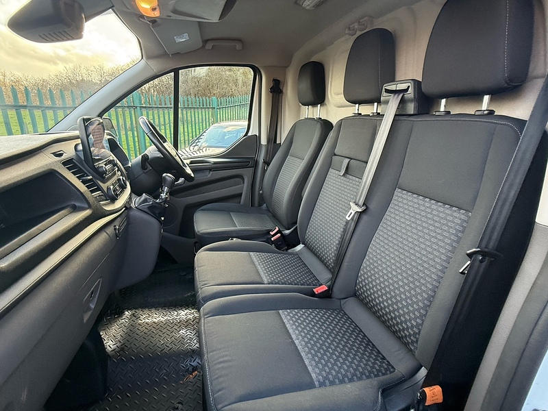 Ford 2.0 340 EcoBlue Trend Panel Van 5dr Diesel Manual L2 H1 Euro 6 (s/s) (130 ps)