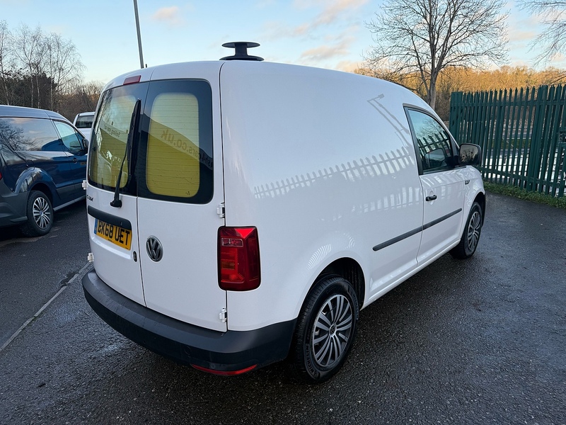 Volkswagen 2.0 TDI C20 Startline Panel Van 5dr Diesel Manual SWB Euro 6 (s/s) (102 ps)