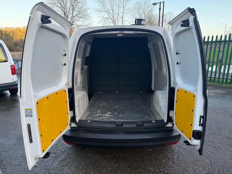 Volkswagen 2.0 TDI C20 Startline Panel Van 5dr Diesel Manual SWB Euro 6 (s/s) (102 ps)