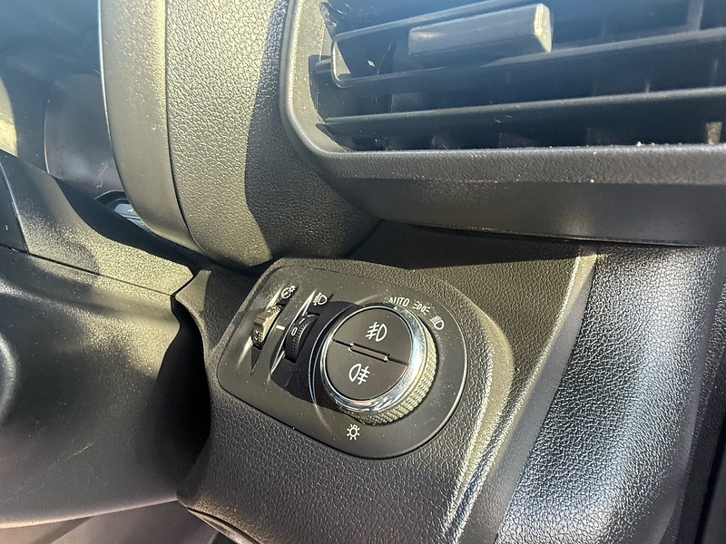 Vauxhall 1.5 Turbo D 2000 Sportive Panel Van 5dr Diesel Manual L1 H1 Euro 6 (100 ps)