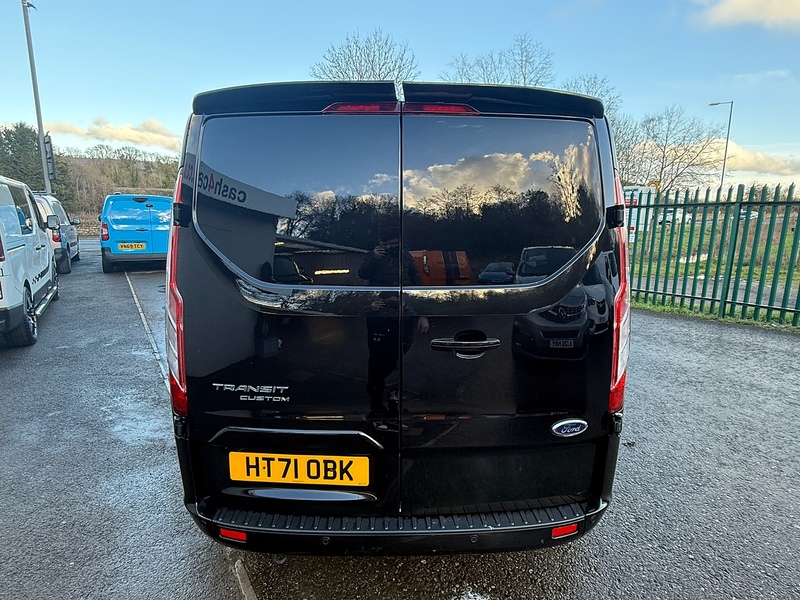 Ford 2.0 300 EcoBlue Limited Panel Van 5dr Diesel Manual L2 H1 Euro 6 (s/s) (130 ps)