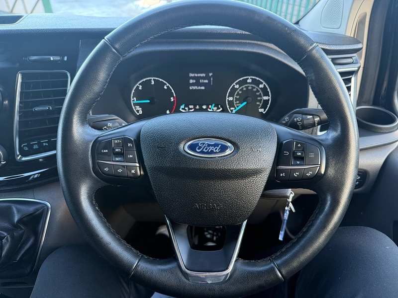 Ford 2.0 300 EcoBlue Limited Panel Van 5dr Diesel Manual L2 H1 Euro 6 (s/s) (130 ps)