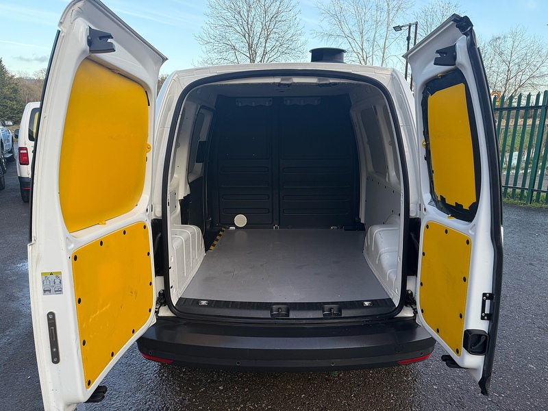 Volkswagen 2.0 TDI C20 Startline Panel Van 5dr Diesel Manual SWB Euro 6 (s/s) (102 ps)